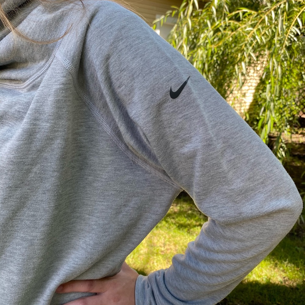Cozy turtle neck Nike sweater
